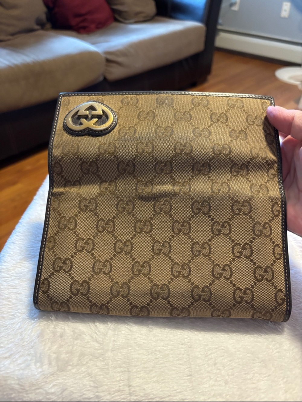 Gucci Brown Monogram Canvas Heart Logo Clutch Wallet - Picture 3 of 9